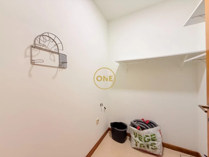Apartamento T2 para Venda em Arvore Foto 19