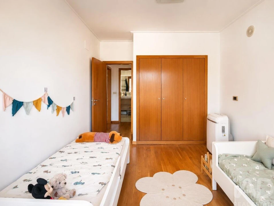 Apartamento T2 para Venda em Olivais Foto 9