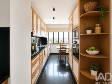 Apartamento T2 para Venda em Olivais