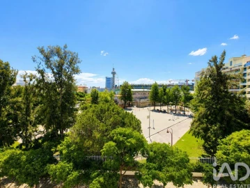 Apartamento T2 para Venda em Olivais