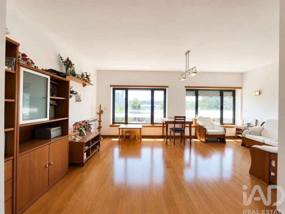 Apartamento T2 para Venda em Olivais Foto 2