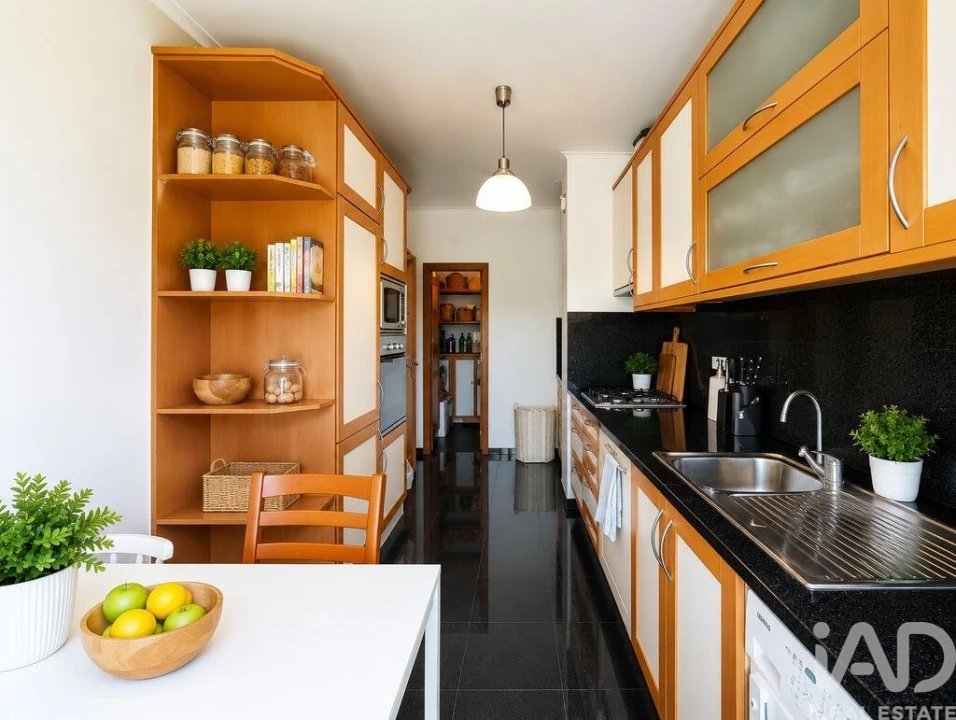 Apartamento T2 para Venda em Olivais Foto 10