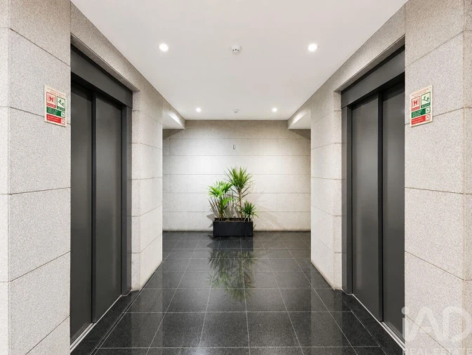 Apartamento T2 para Venda em Olivais Foto 13