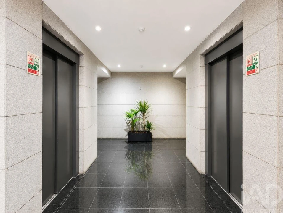 Apartamento T2 para Venda em Olivais Foto 13