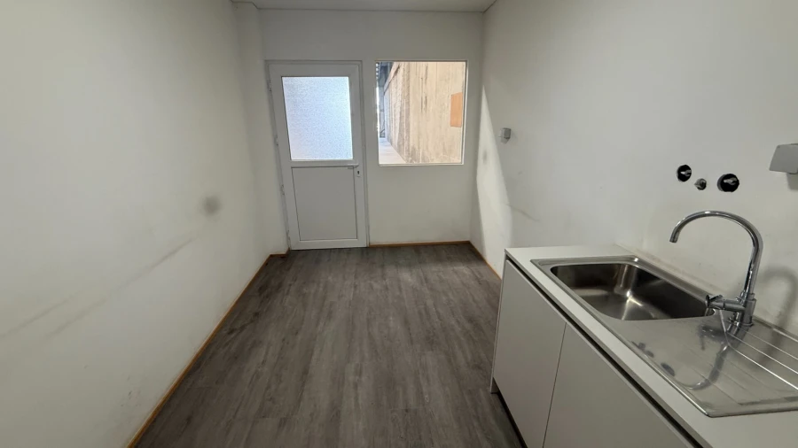 Armazém para Arrendamento em Silvares Foto 19