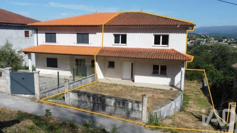 Moradia T3 para Venda em Mões