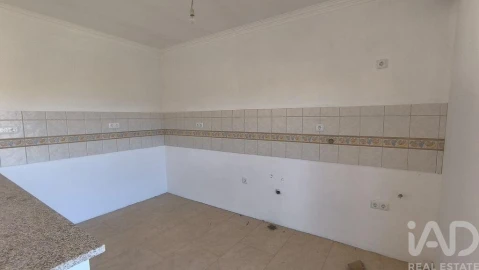 Moradia T3 para Venda em Mões