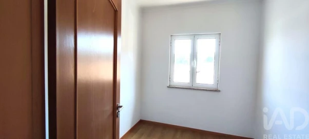 Moradia T3 para Venda em Mões