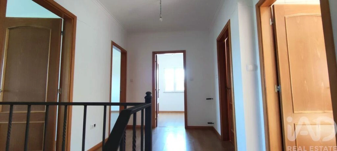 Moradia T3 para Venda em Mões Foto 18