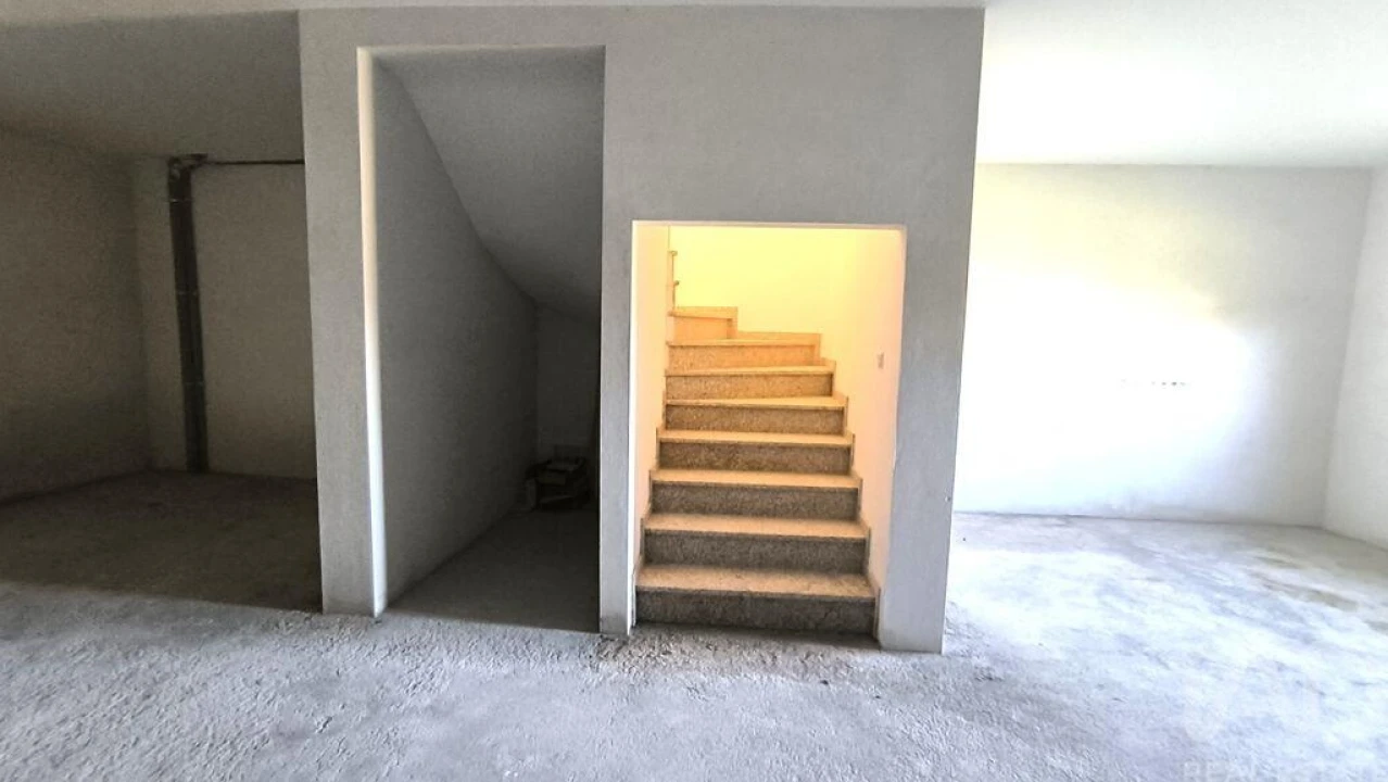 Moradia T3 para Venda em Mões Foto 34