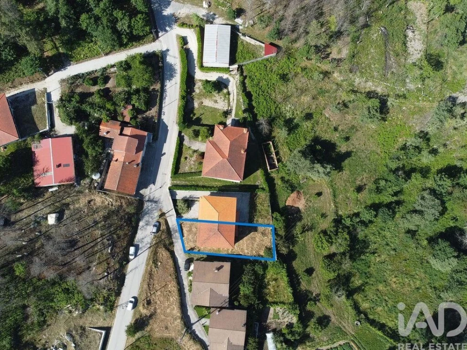 Moradia T3 para Venda em Mões Foto 40