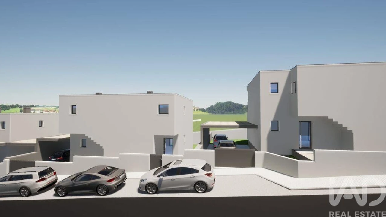 Moradia T4 para Venda em Arrabal Foto 15