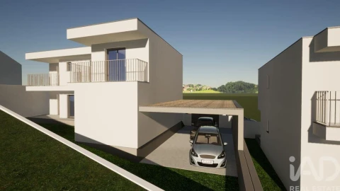 Moradia T4 para Venda em Arrabal