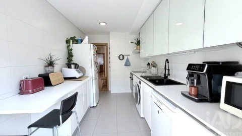 Apartamento T2 para Venda em Rio de Mouro