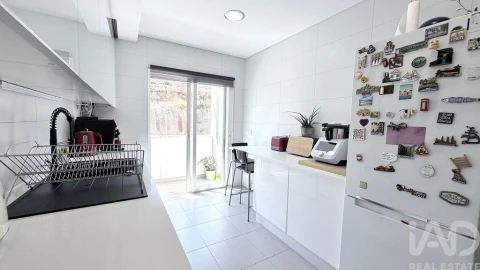 Apartamento T2 para Venda em Rio de Mouro