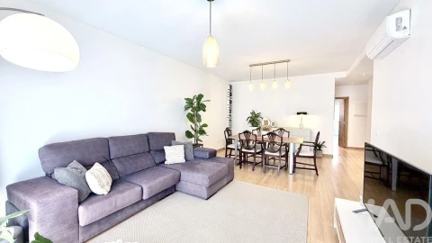 Apartamento T2 para Venda em Rio de Mouro