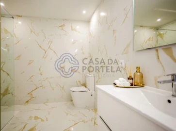 Apartamento T3 para Venda em Póvoa de Varzim, Beiriz e Argivai