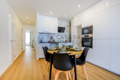 Apartamento T3 para Venda em Póvoa de Varzim, Beiriz e Argivai