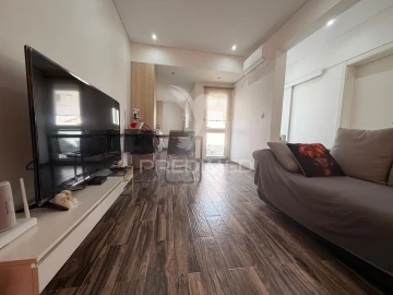 Moradia T2 para Venda em Baixa da Banheira e Vale da Amoreira