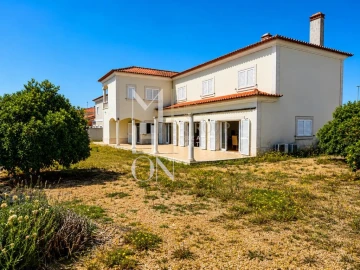 Moradia T5 para Venda em Coruche, Fajarda e Erra