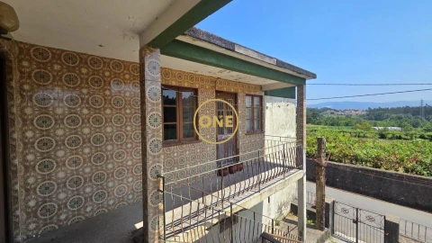 Moradia T4 para Venda em Lousado