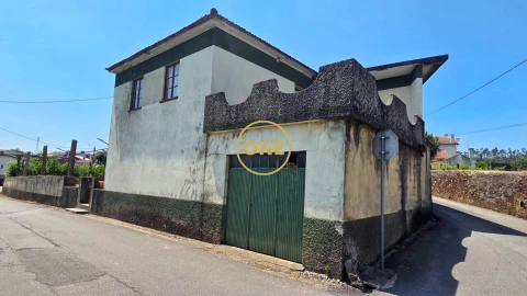 Moradia T4 para Venda em Lousado