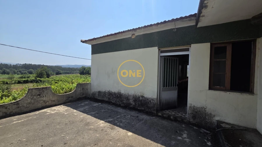 Moradia T4 para Venda em Lousado Foto 36