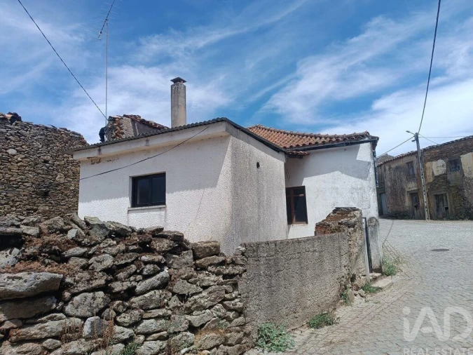 Moradia T2 para Venda em Brunhozinho, Castanheira e Sanhoane Foto 19
