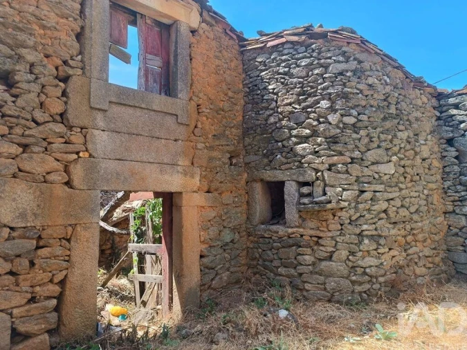 Moradia T2 para Venda em Brunhozinho, Castanheira e Sanhoane Foto 21