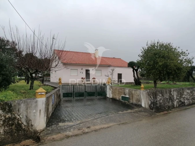 Moradia T3 para Venda em Pussos São Pedro Foto 5