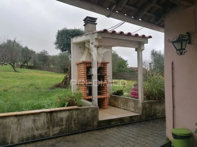 Moradia T3 para Venda em Pussos São Pedro Foto 11