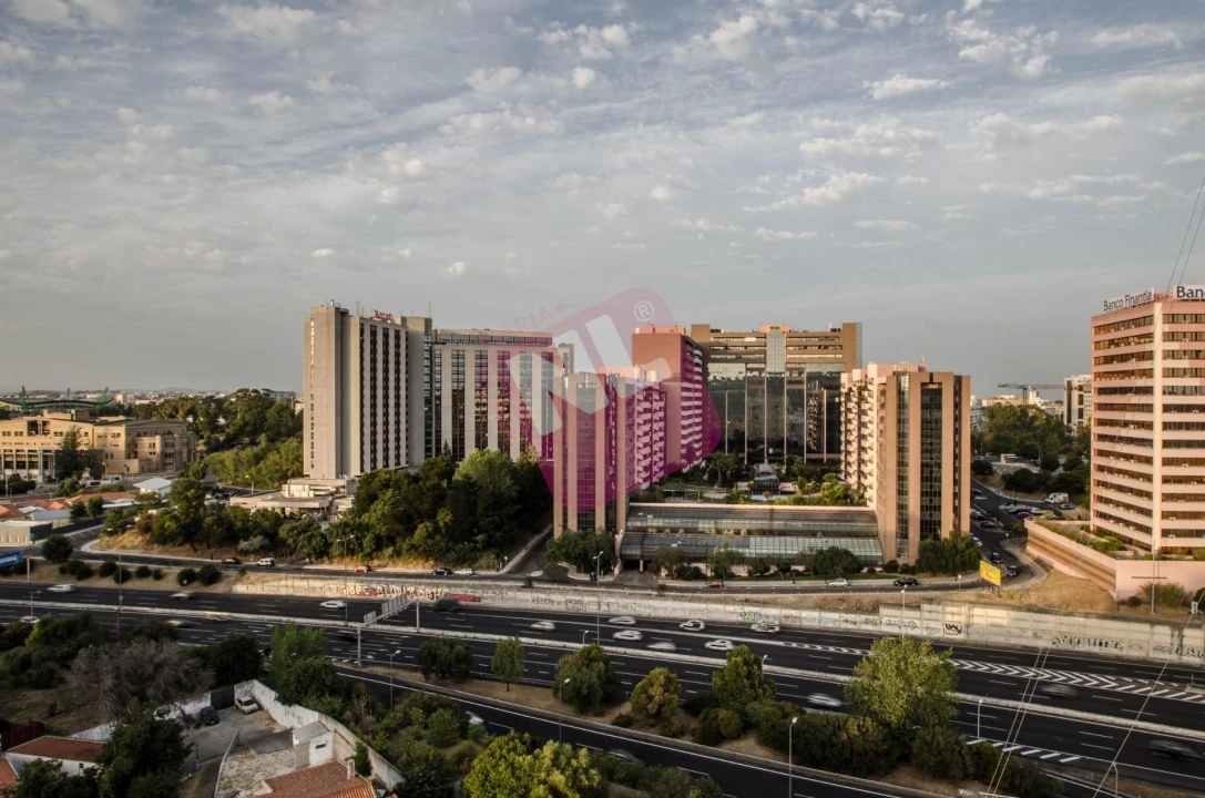 Apartamento T1 para Arrendamento em São Domingos de Benfica Foto 21