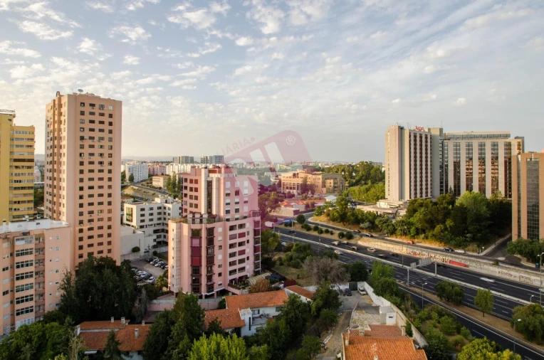 Apartamento T1 para Arrendamento em São Domingos de Benfica Foto 19