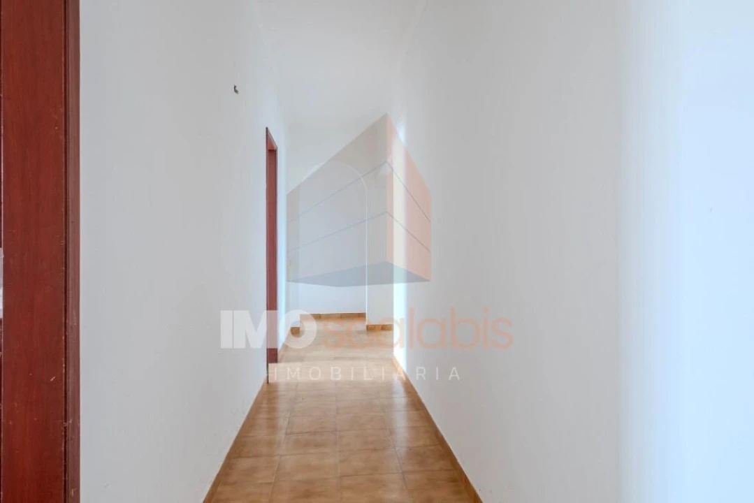 Moradia T4 para Venda em Romeira e Várzea Foto 6