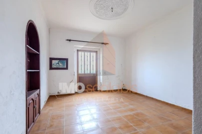 Moradia T4 para Venda em Romeira e Várzea