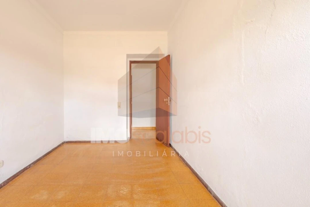 Moradia T4 para Venda em Romeira e Várzea Foto 10