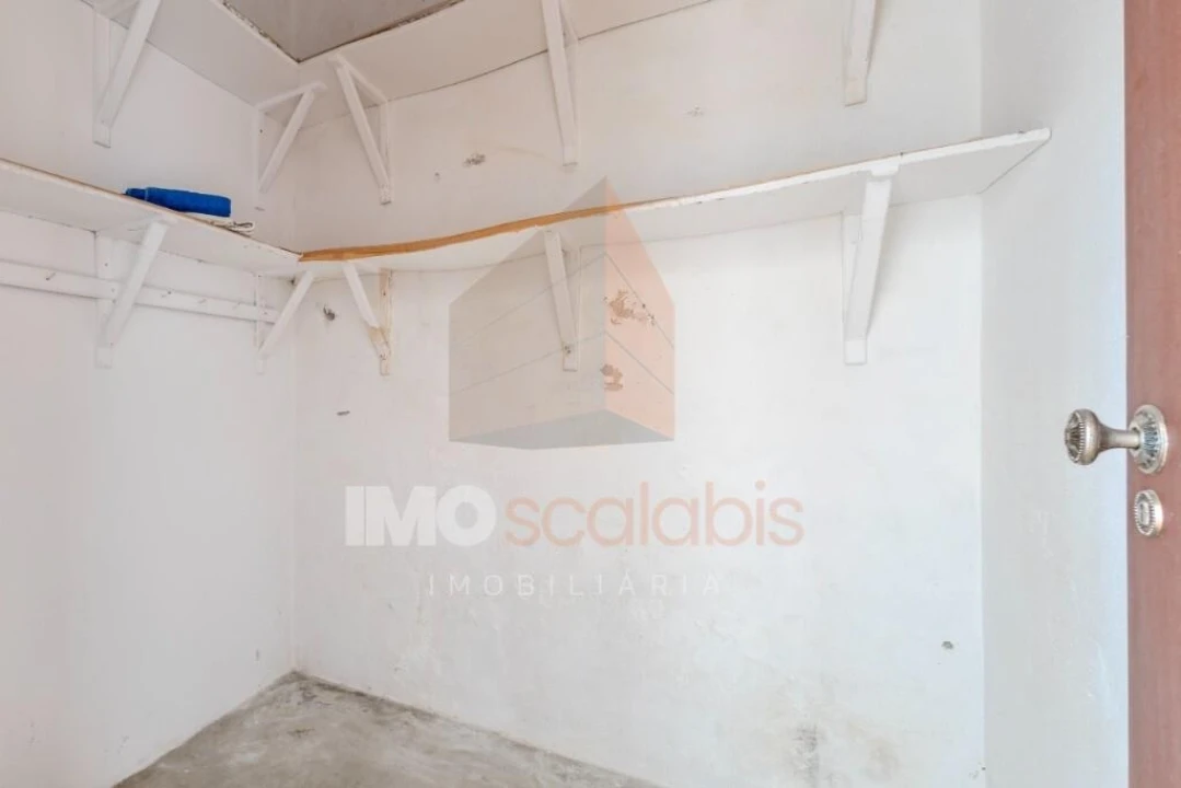 Moradia T4 para Venda em Romeira e Várzea Foto 3