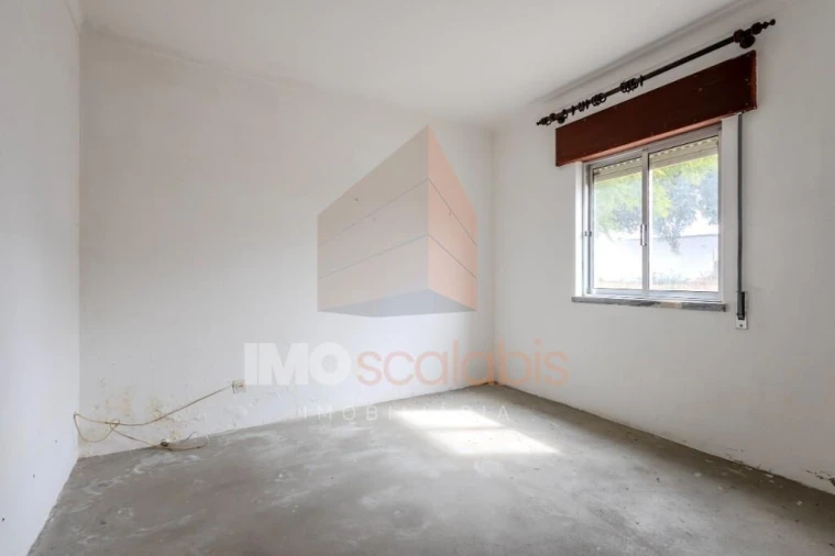 Moradia T4 para Venda em Romeira e Várzea Foto 14