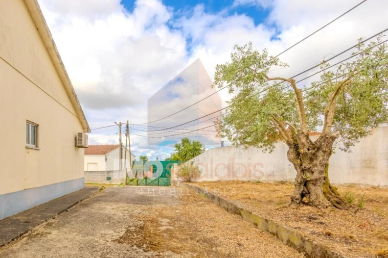 Moradia T4 para Venda em Romeira e Várzea Foto 26