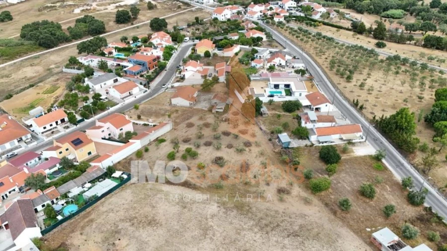 Moradia T4 para Venda em Romeira e Várzea Foto 28