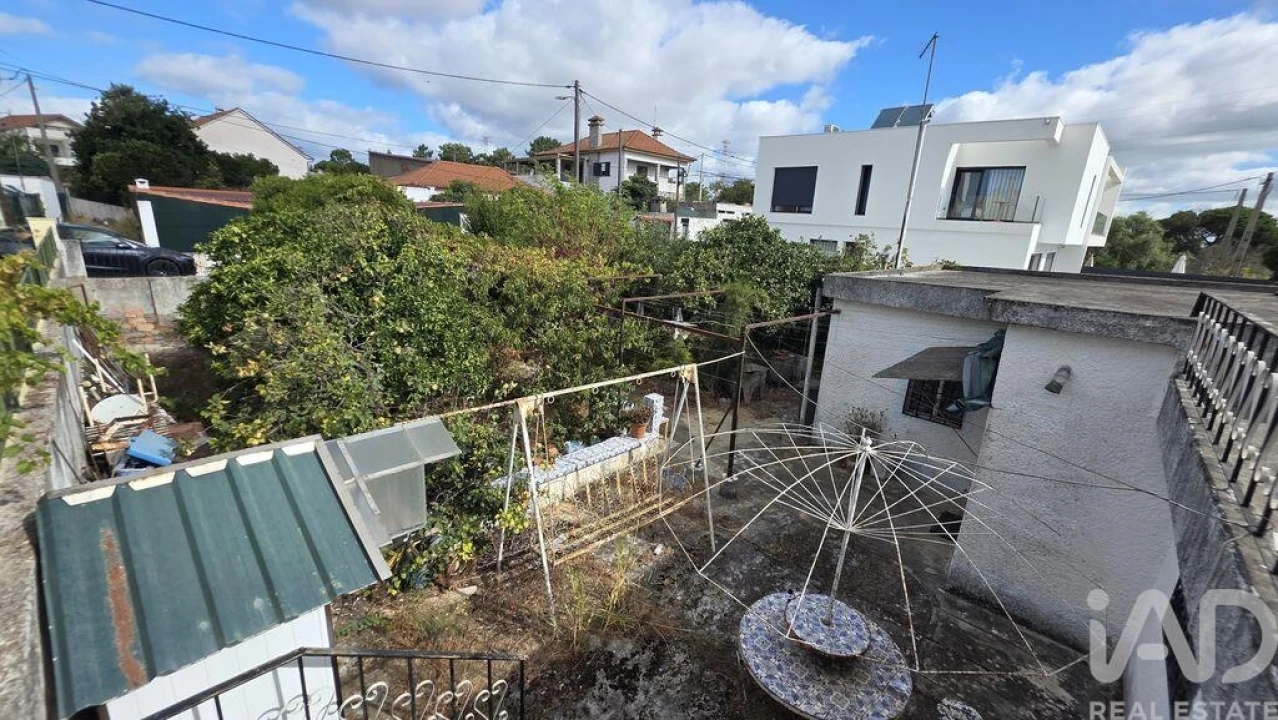 Terreno para Venda em Charneca de Caparica e Sobreda Foto 5