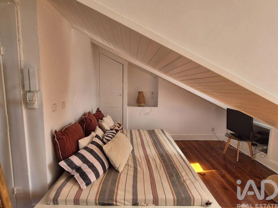 Apartamento T1 para Arrendamento em Santo António Foto 12