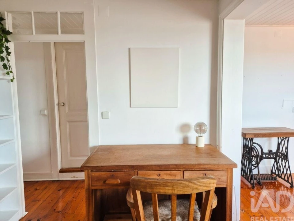 Apartamento T1 para Arrendamento em Santo António Foto 16