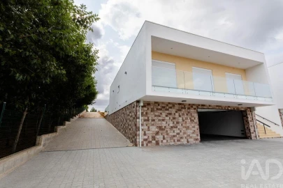 Moradia T3 para Venda em Arcos e Mogofores