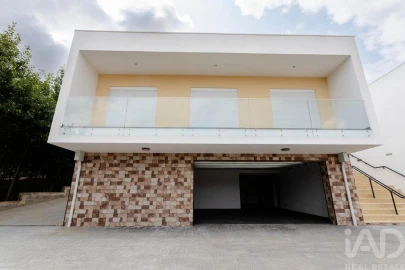 Moradia T3 para Venda em Arcos e Mogofores