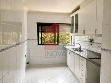 Apartamento T1 para Venda em Nogueira, Fraião e Lamaçães
