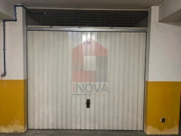 Apartamento T1 para Venda em Nogueira, Fraião e Lamaçães