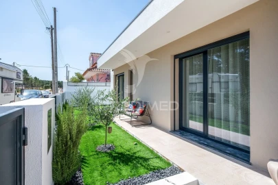Moradia T3 para Venda em Fernao Ferro