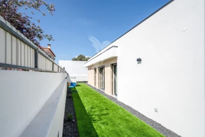 Moradia T3 para Venda em Fernao Ferro