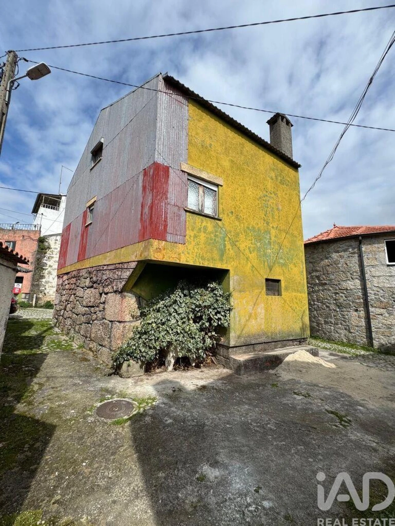 Moradia T3 para Venda em Vale de Azares Foto 5